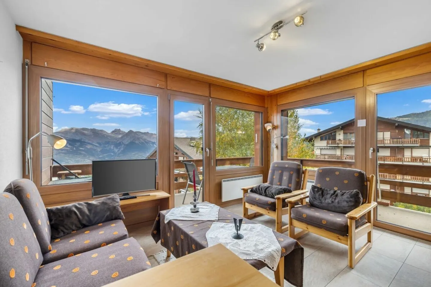 2.5-room apartment close to the ski lifts - Photo 11 of 13