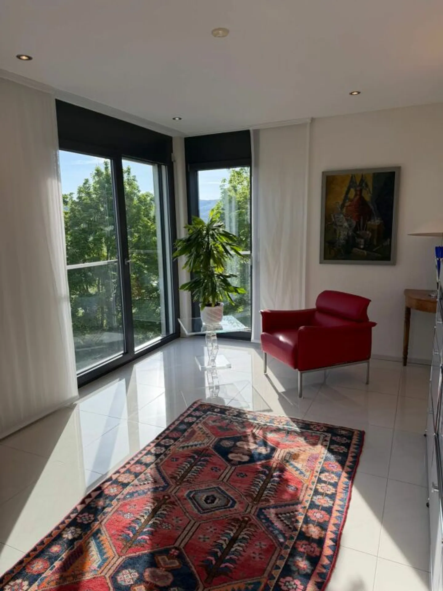 Living by the Rhine! - Photo 1 of 10