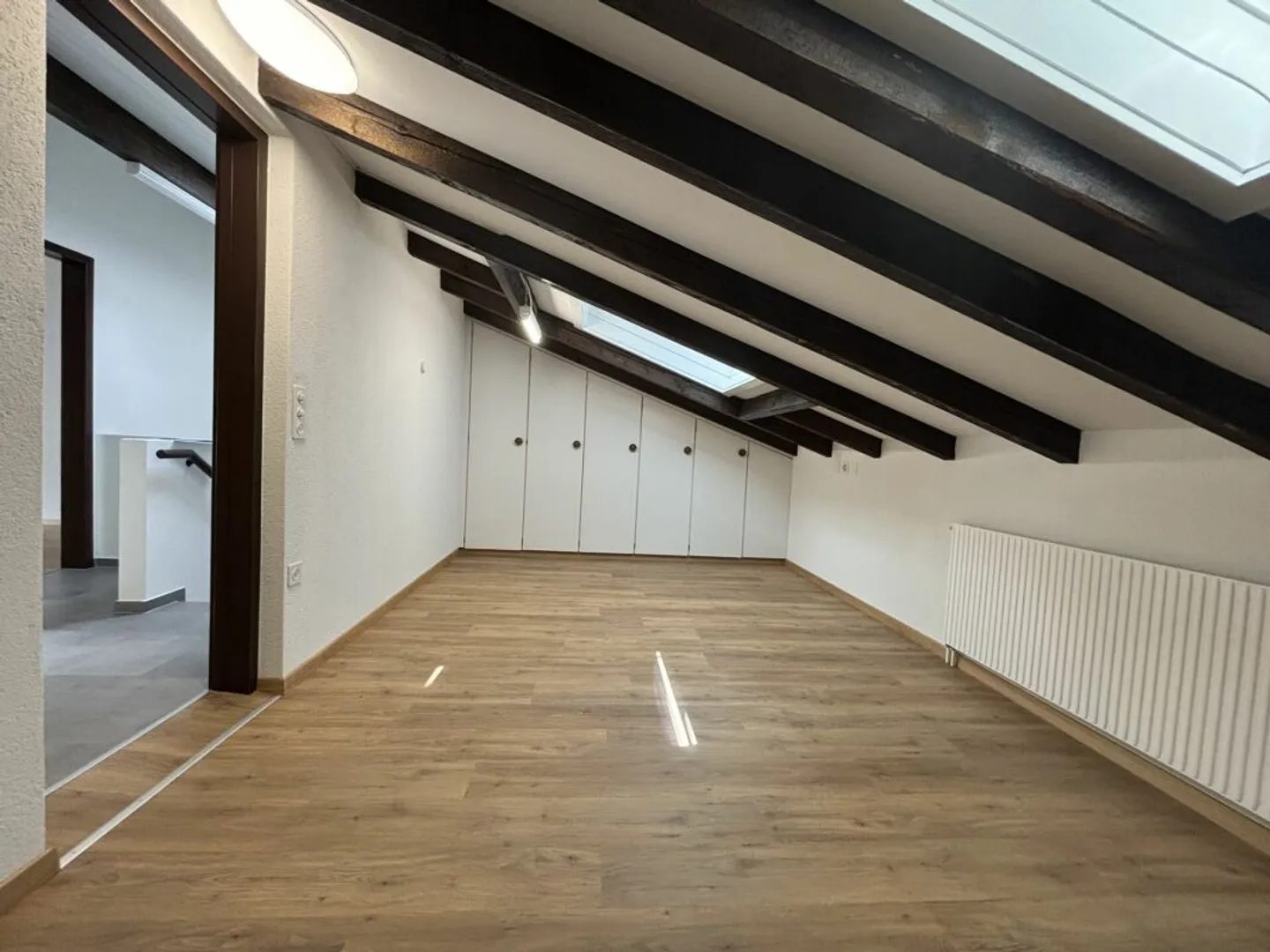 Esclusiva casa a schiera di 5,5 stanze direttamente al lago - Foto 12 di 13