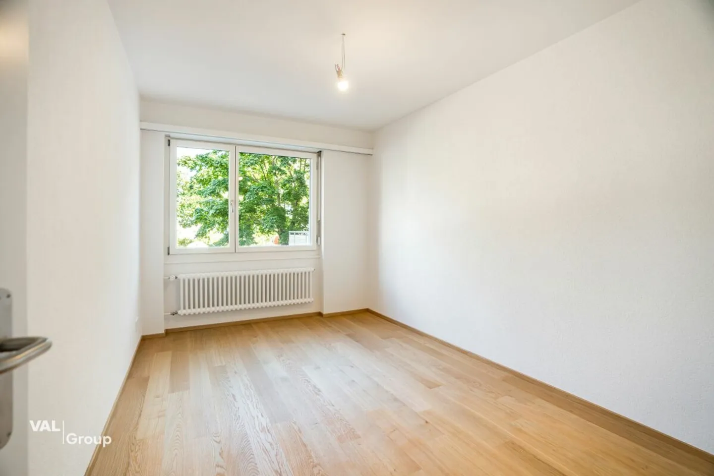 Vivere moderno con standard di finitura di alta qualità nel cuore di Visp - Foto 5 di 13