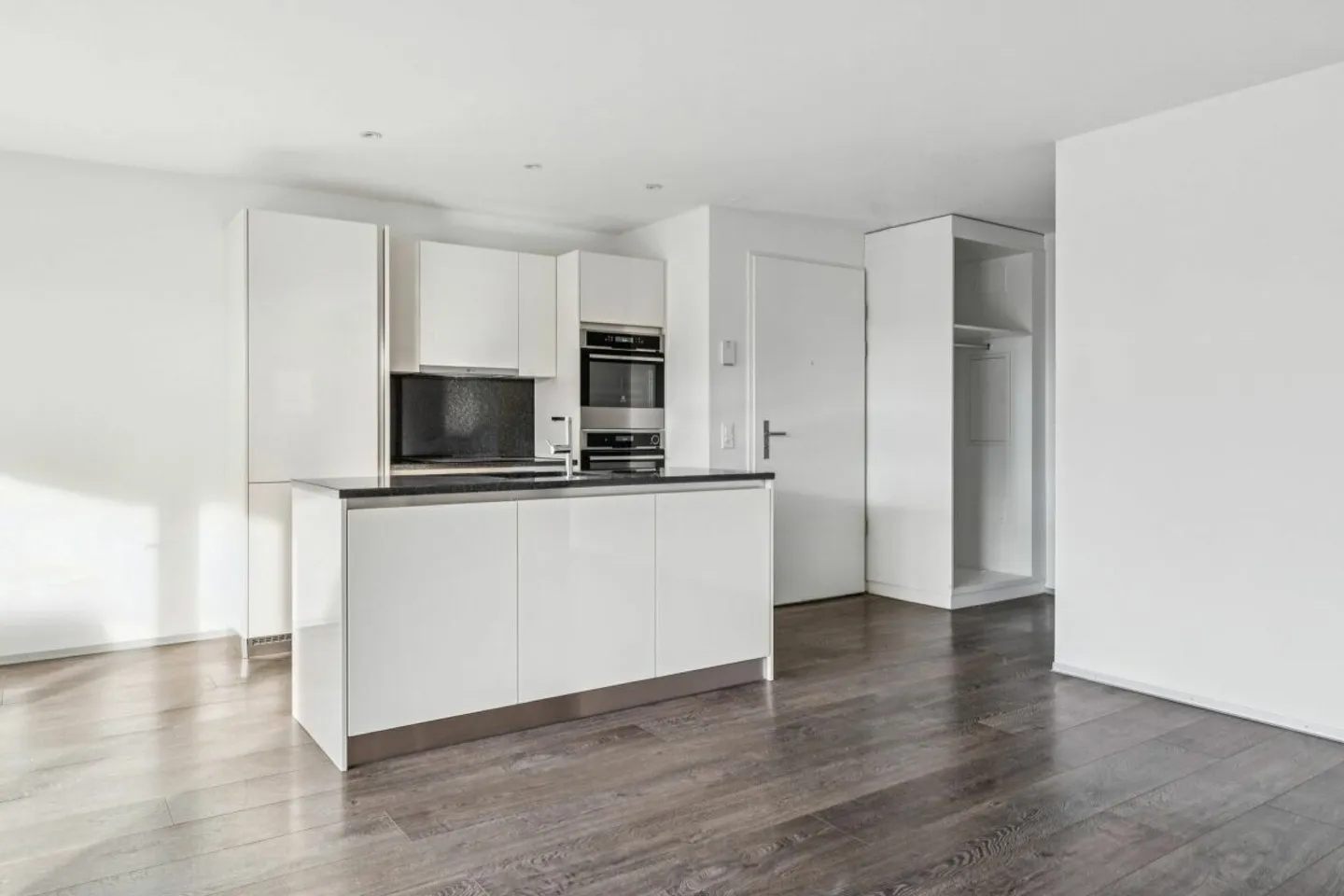 Un logement spacieux pour vous et votre famille ! - Photo 2 sur 9