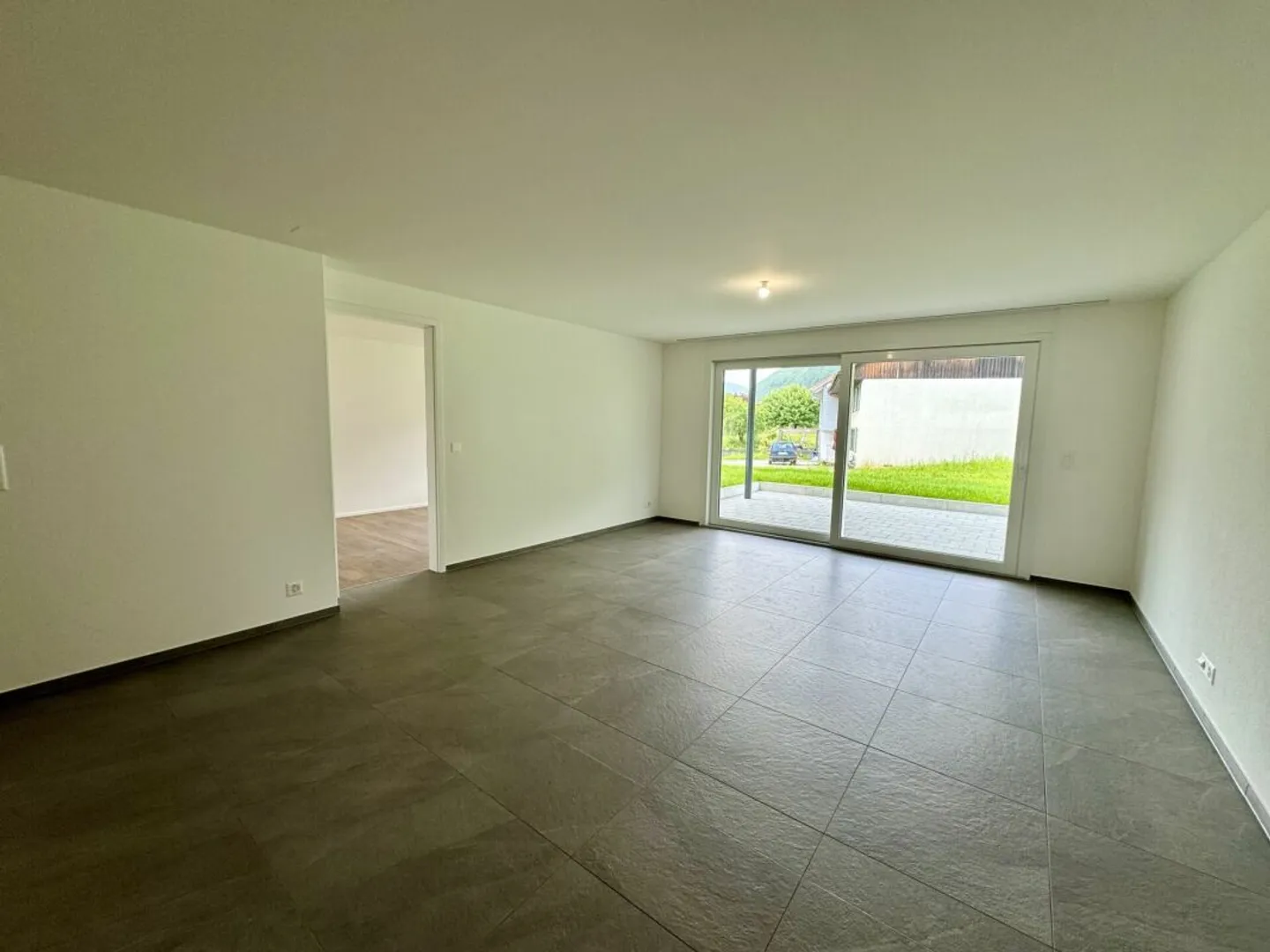 Modernes Gartenapartment zur Miete - Foto 3 von 12