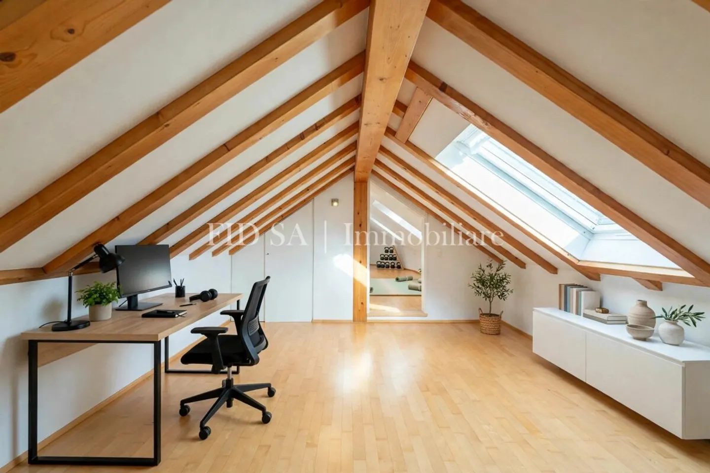 GORDOLA - Geräumige Dachgeschosswohnung in einer Residenz mit nur 4 Einheiten - Foto 3 von 8