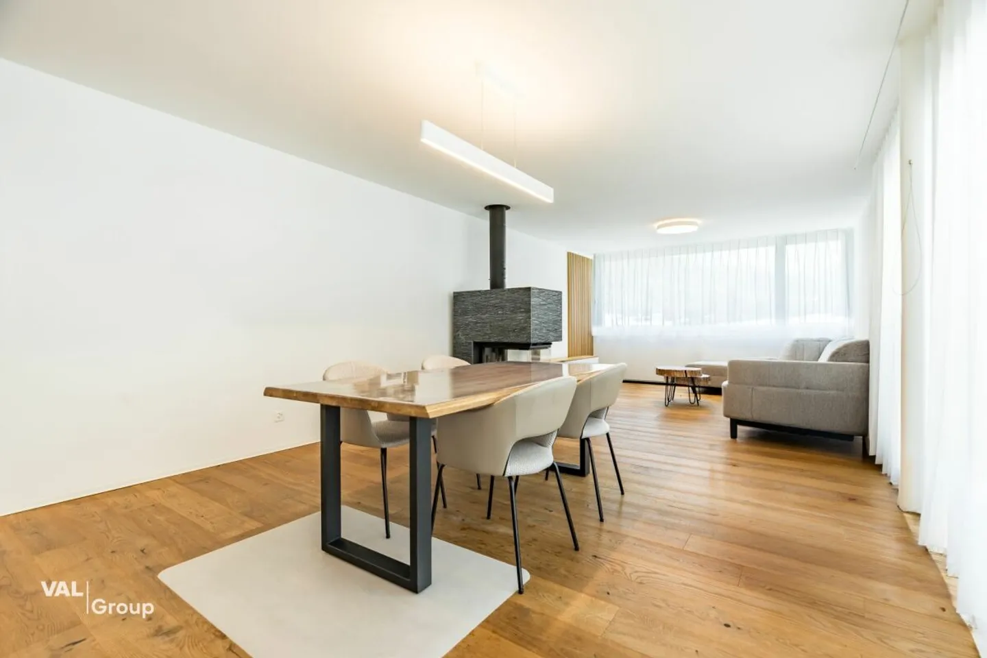 Plenty of space for family, living, and beautiful moments - Photo 4 of 13