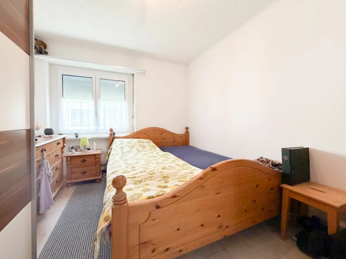 Appartement de 4,5 pièces entièrement rénové à Gampel - Photo 12 sur 13