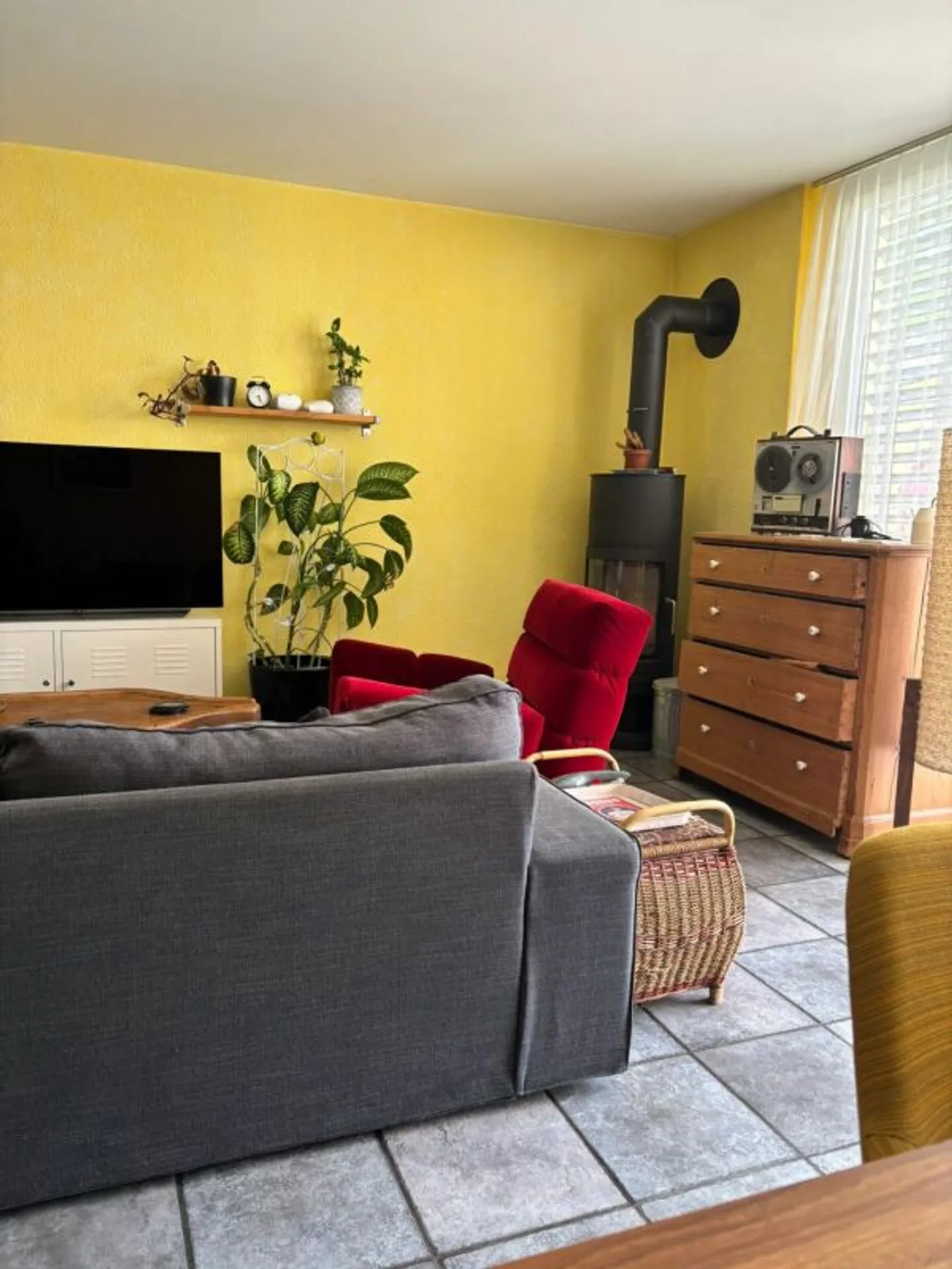 Corner Row House - Photo 7 of 13