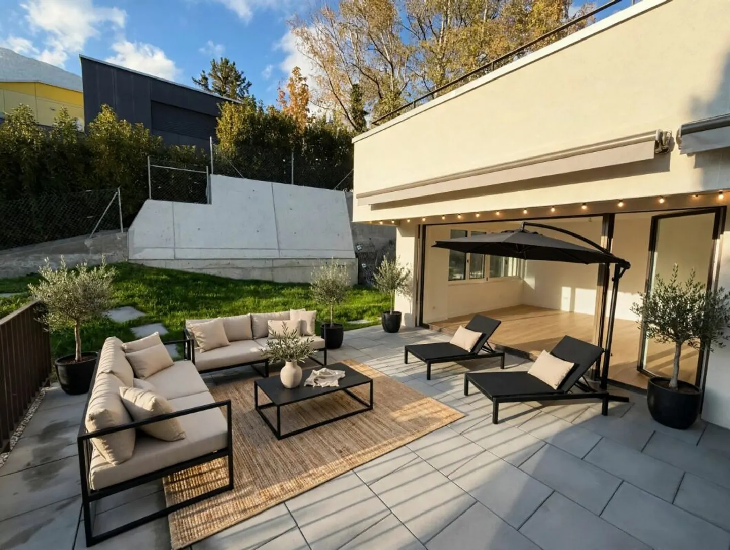 Appartamento unico con vista alpina a Brig e grande terrazza solare - Foto 11 di 12