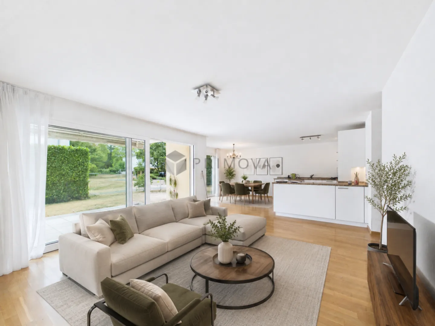 Appartement calme avec coin salon, terrasse et salle de loisirs - Photo 3 sur 13