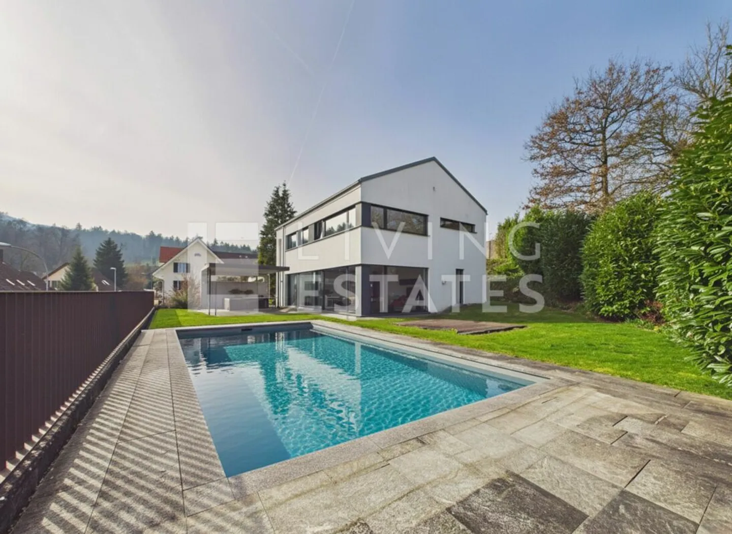 Luxushaus mit Pool und Garage - Foto 1 von 13