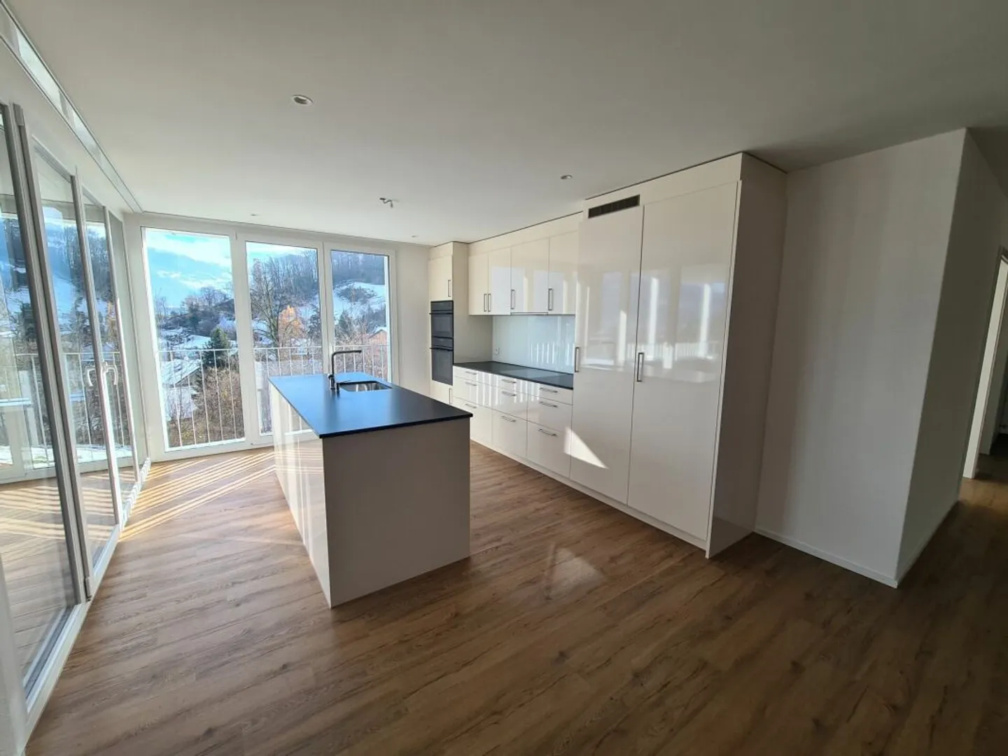 Appartement spacieux avec vue imprenable - Photo 1 sur 7