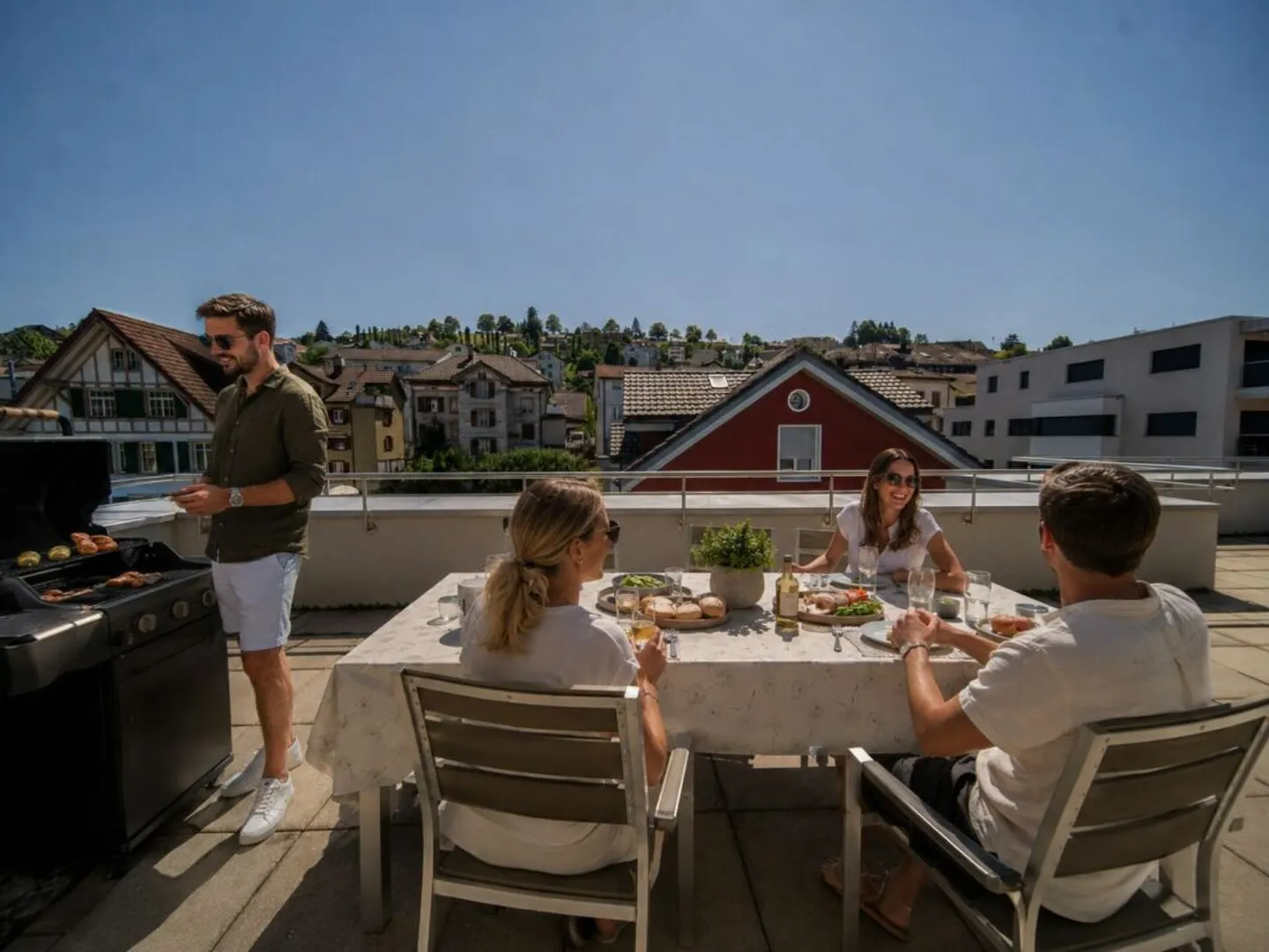 Above the rooftops of Herisau - exclusive 5.5-room penthouse apartment with two terraces and private lift access - Photo 13 of 13