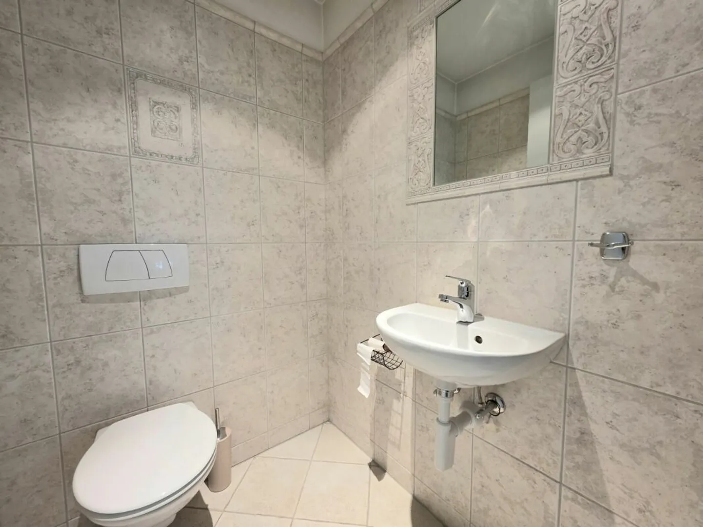 Vue panoramique & soleil pur ! Appartement terrasse exclusif avec terrasse de rêve - Photo 12 sur 13