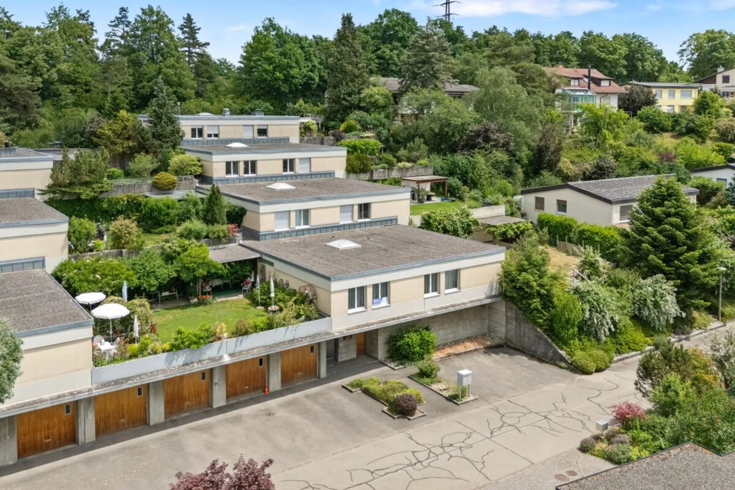 Posizione residenziale privilegiata a Dachsen - Vista panoramica inclusa! - Foto 1 di 13