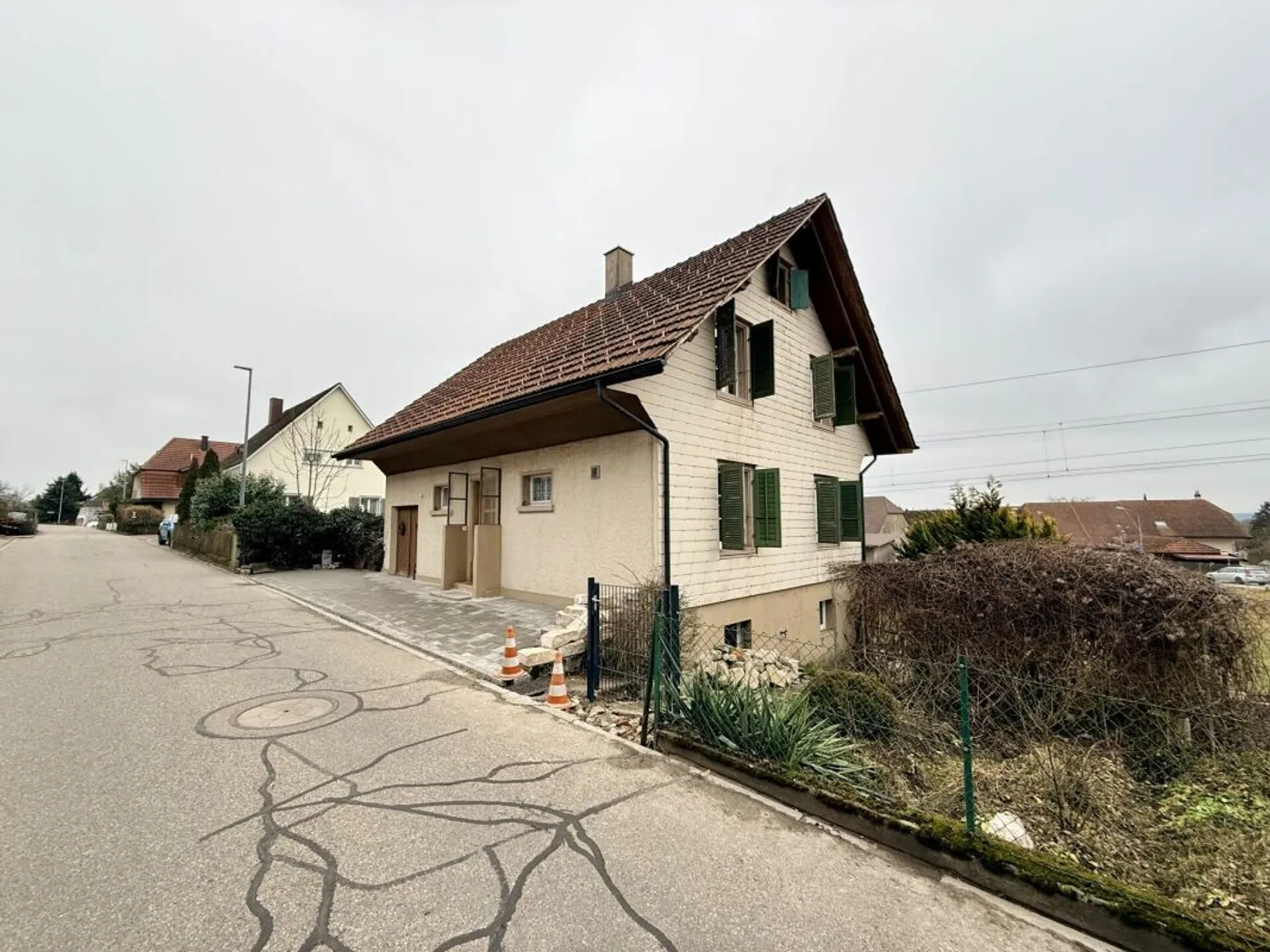 Move in and feel at home - beautiful single-family house for rent - Photo 1 of 13