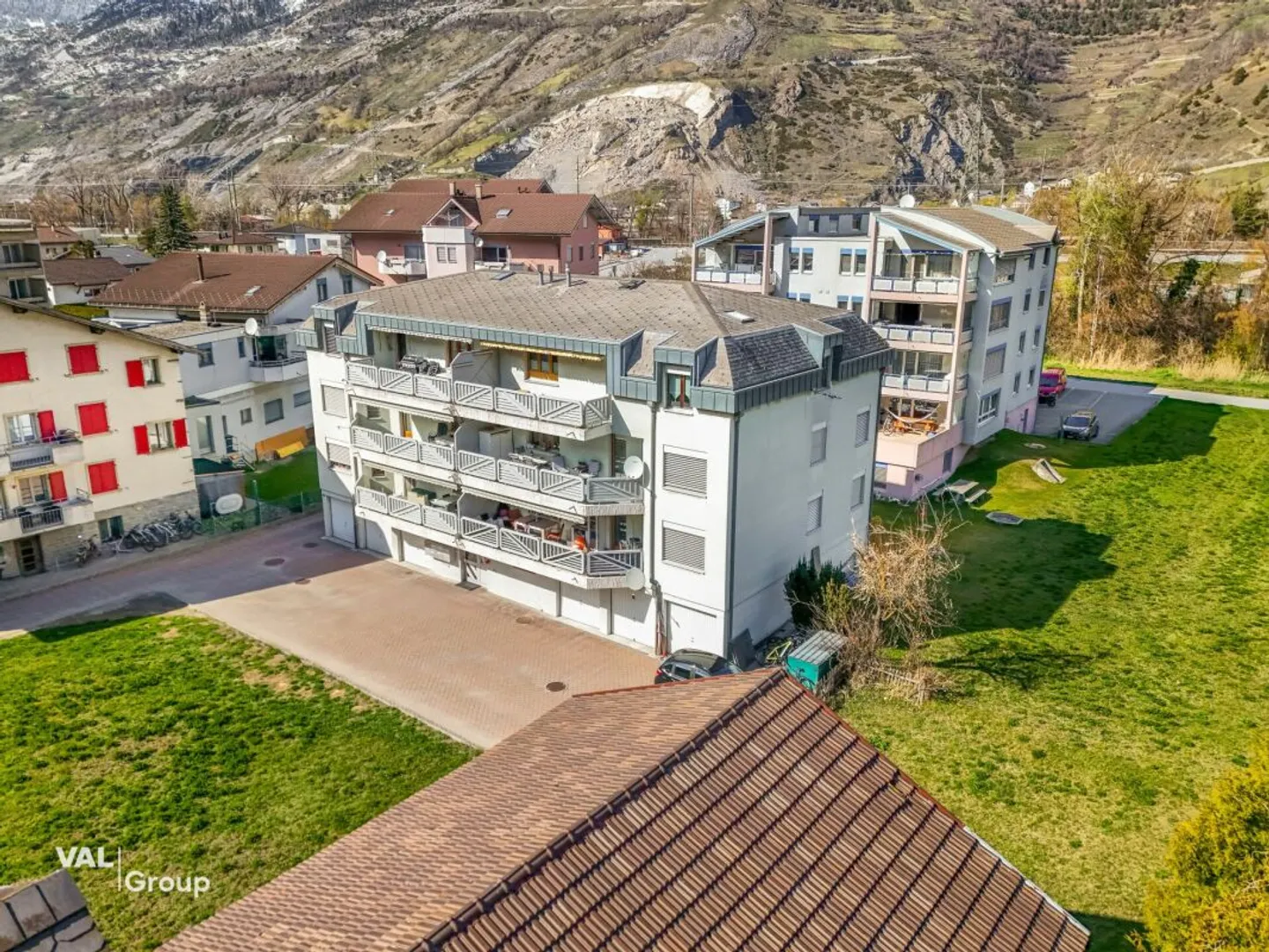 Modernes Apartment in Raron - Foto 10 von 11