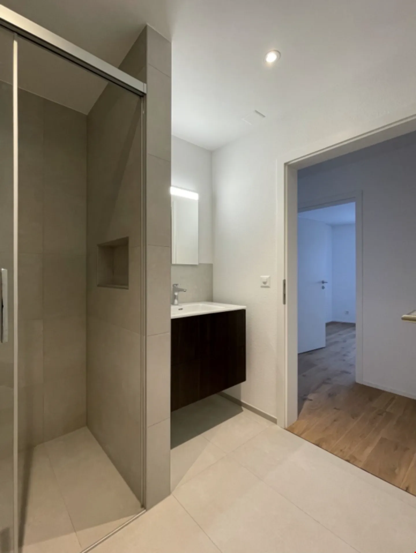 Modern - herrlicher Ausblick - 20 Minuten von Fribourg - Foto 7 von 13