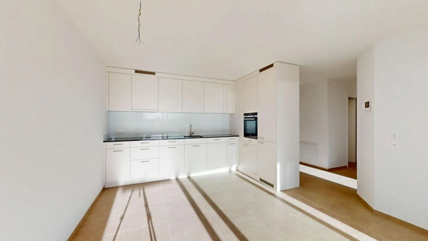 Appartamento moderno di 3,5 locali con terrazza di 27 m² - Foto 3 di 10