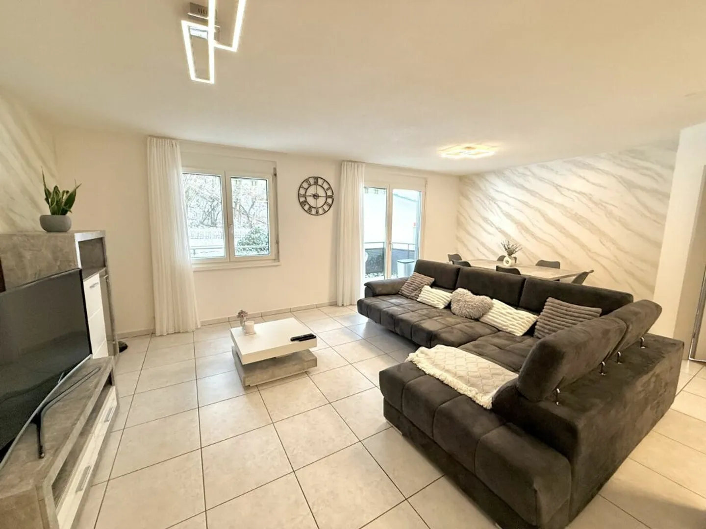 Komfortables Wohnen 4.5 Zimmer mit viel Platz und Ruhe - Photo 4 sur 12