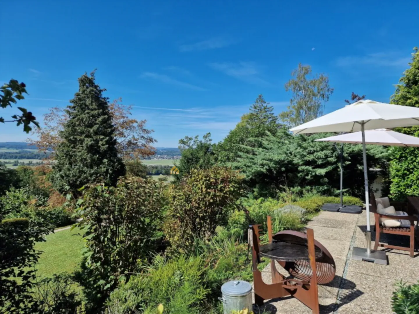 View of the Alps in a southern slope location with a dream garden - Photo 1 of 13