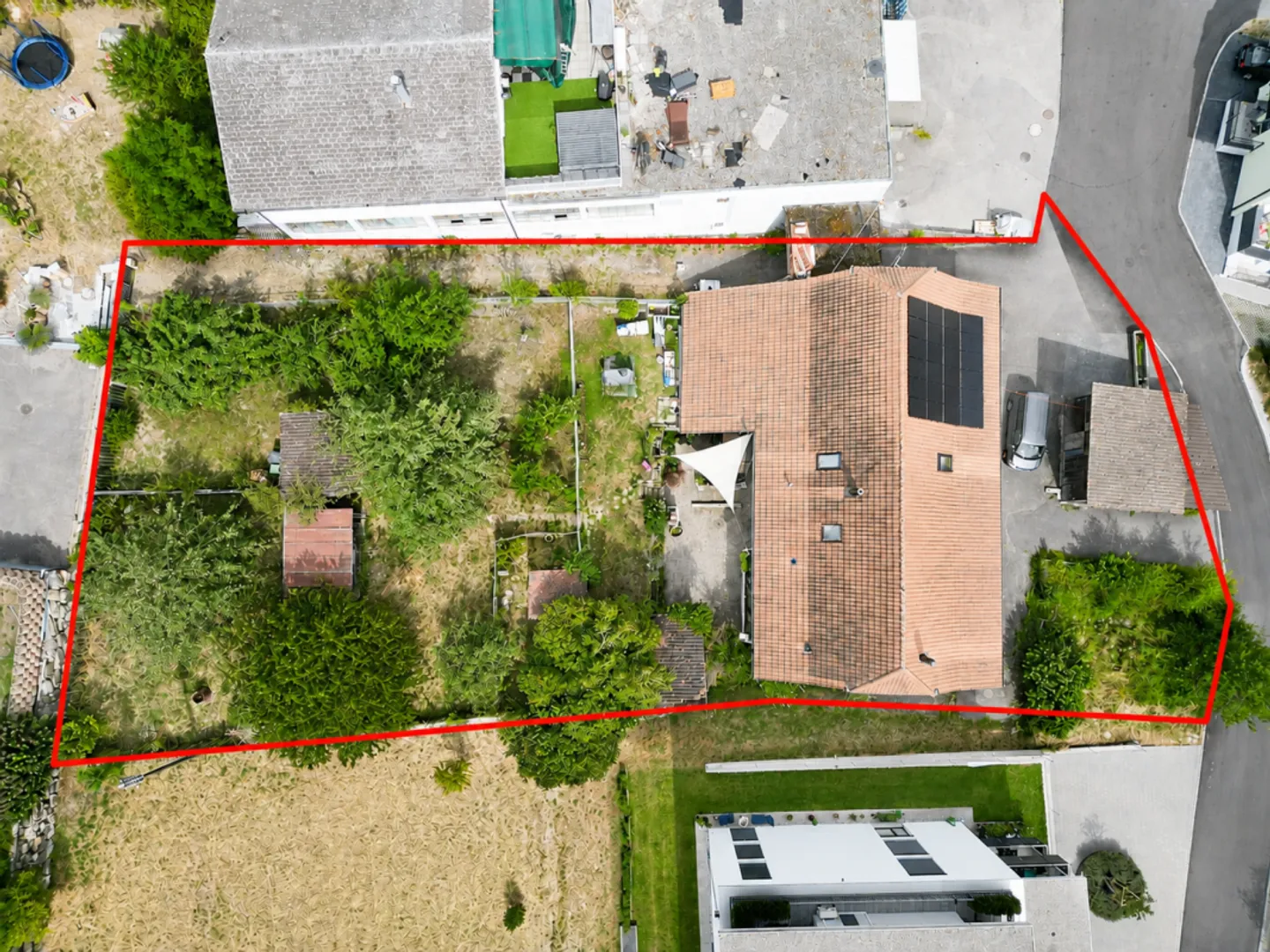 Mehrfamilienhaus mit Bauland an attraktiver Lage - Photo 3 sur 11
