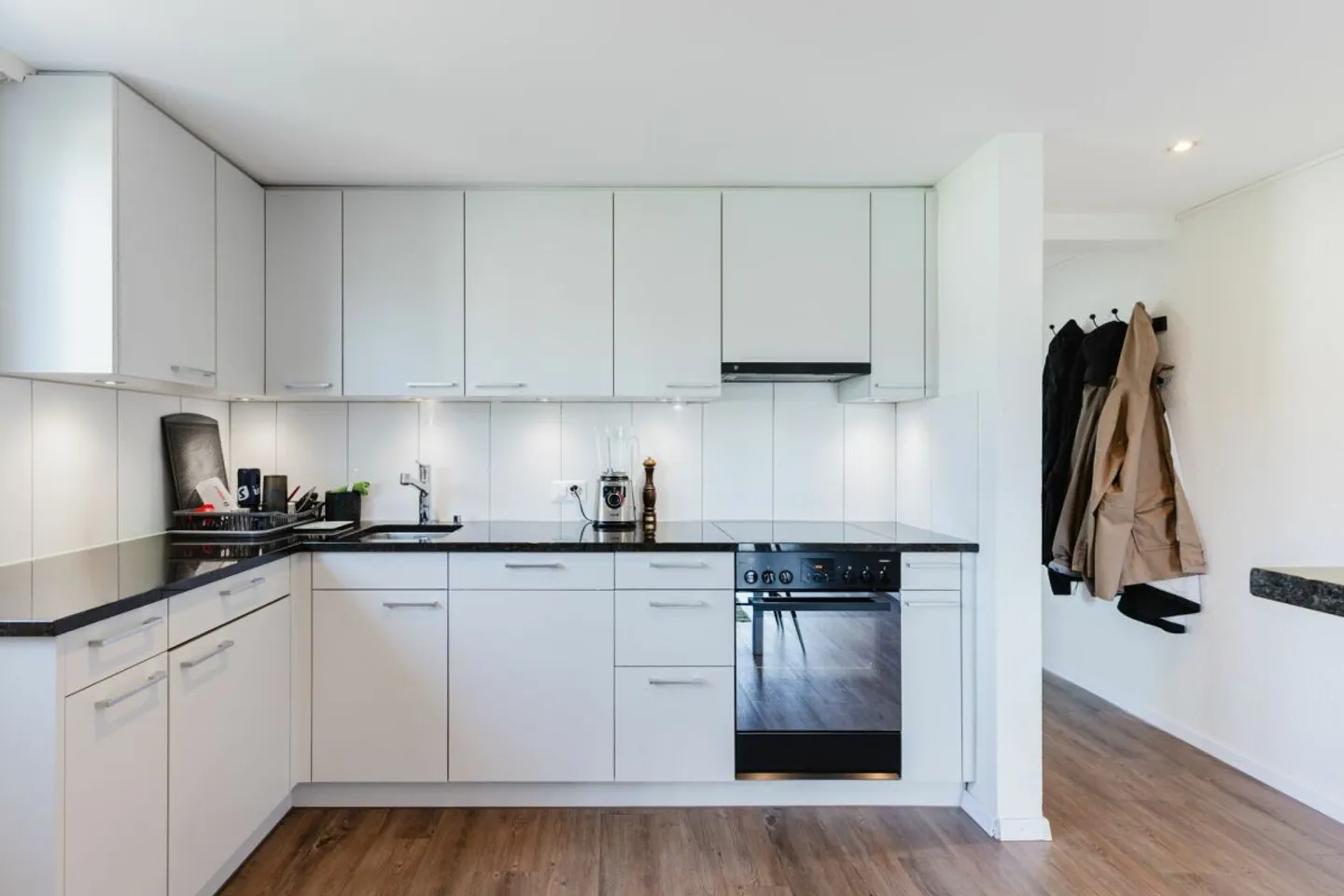 Multi-family house with building land reserve in the beautiful Linden district in Biel BE - Photo 13 of 13