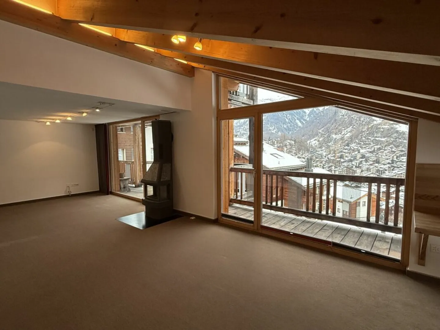 Votre paradis personnel à Zermatt - Appartement de 3.5 pièces avec vue de rêve et studio - résidence secondaire - Photo 13 sur 13