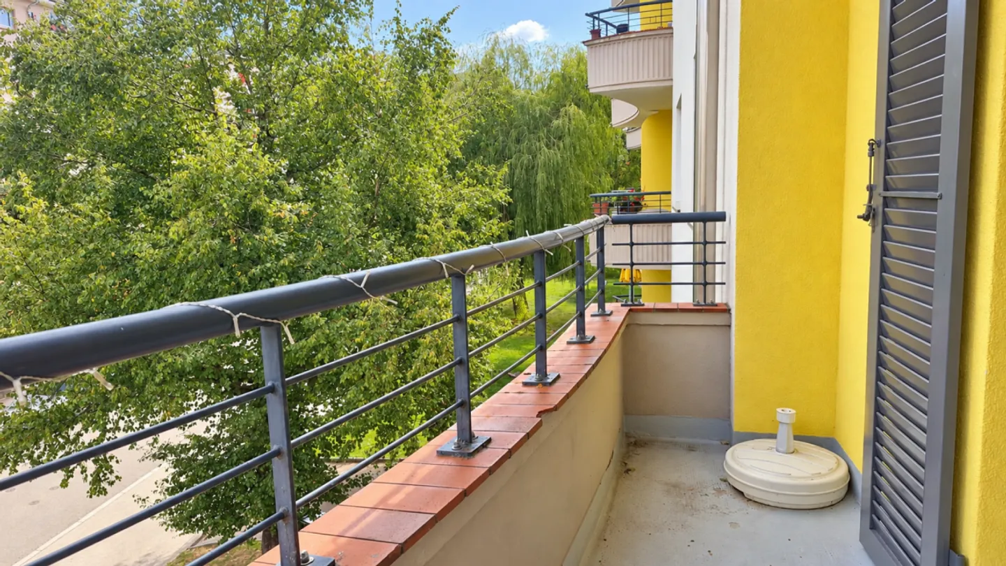 Schöne 3,5-Zimmer-Wohnung mit Balkon in der Nähe der Natur - Foto 7 von 9