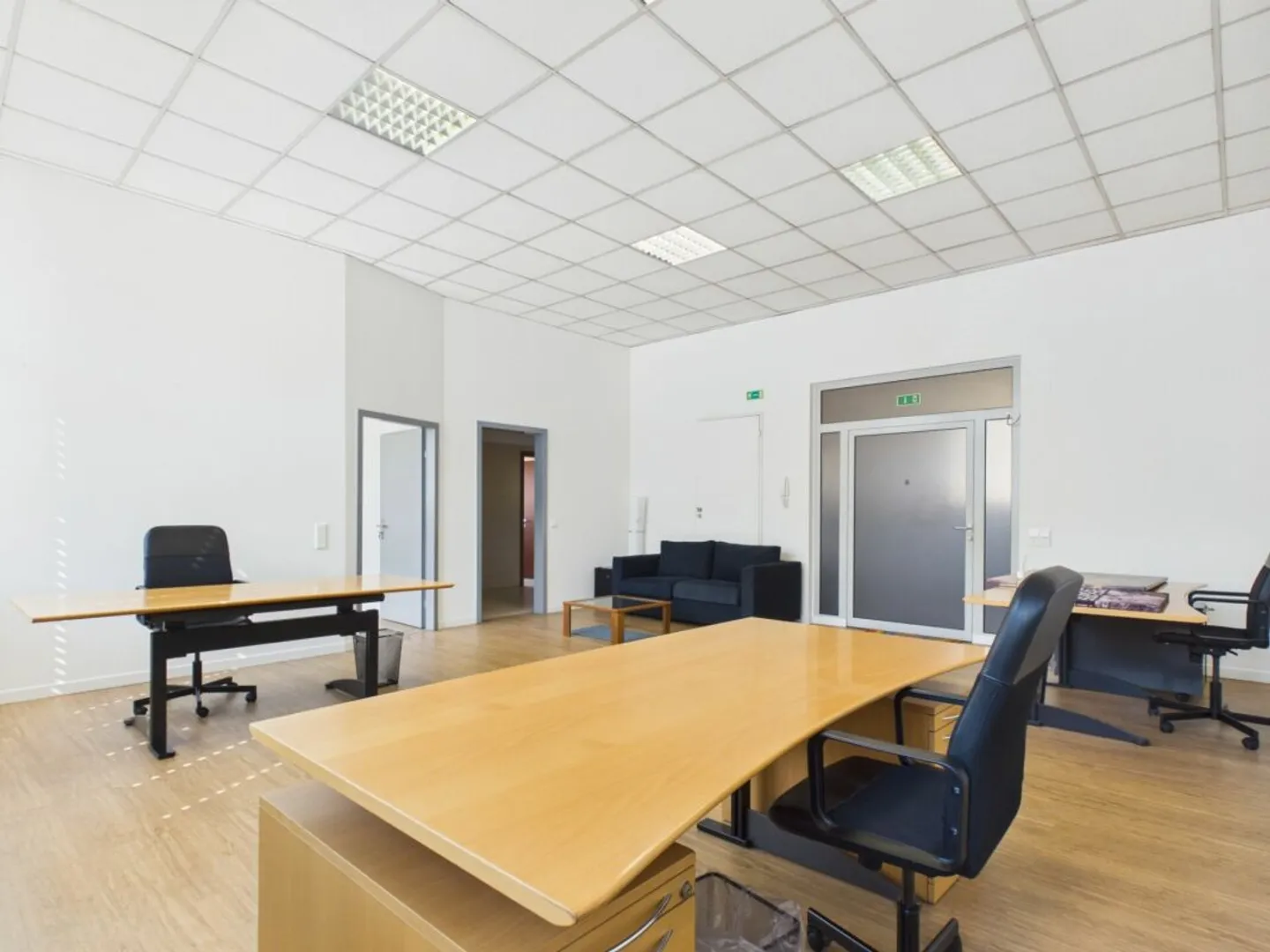 Elegant Office Space in Manno - Photo 3 of 9