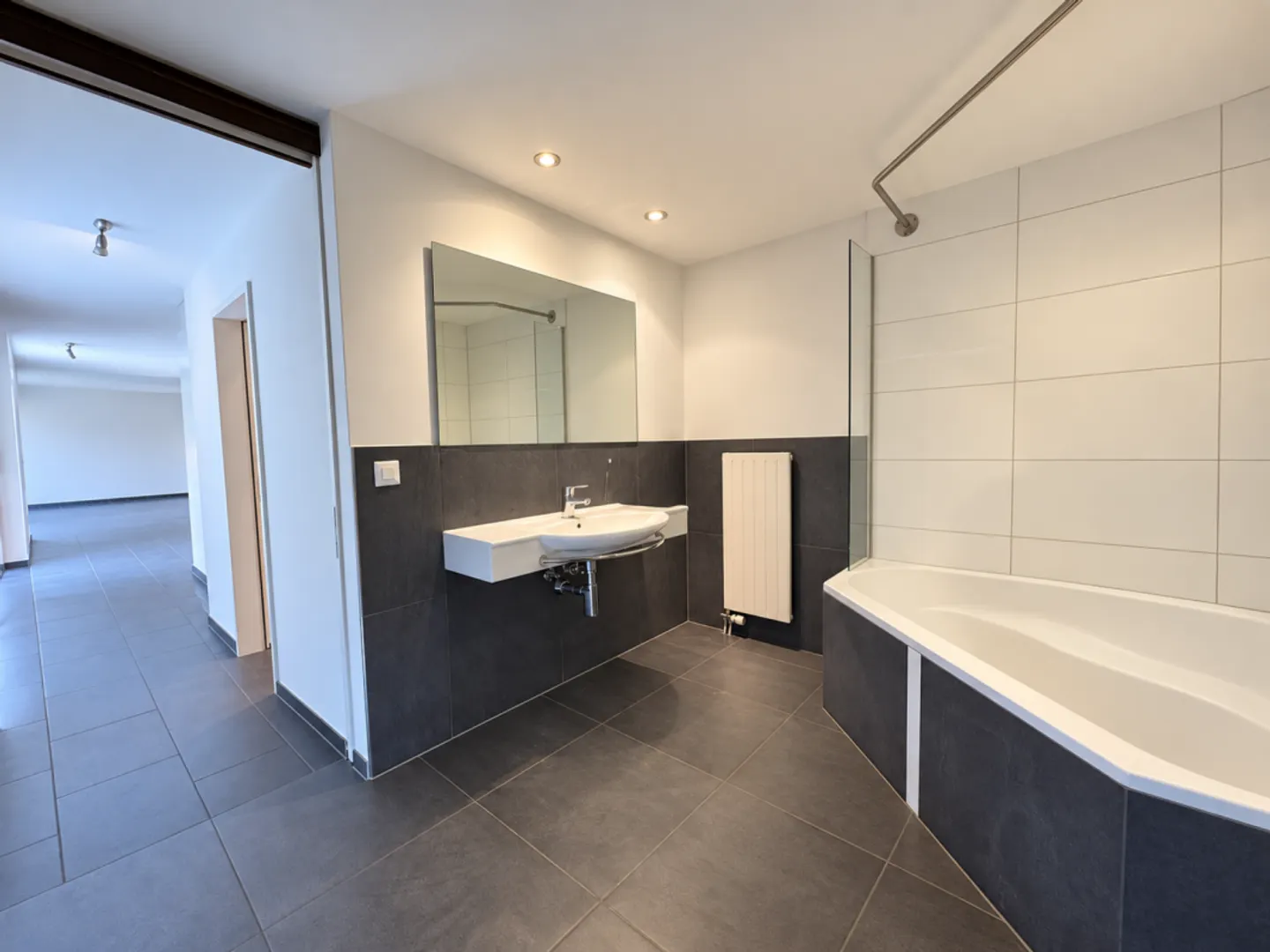 Appartement Loft Unique de 74 m2 avec Terrasse de 30m2 - Photo 6 sur 10
