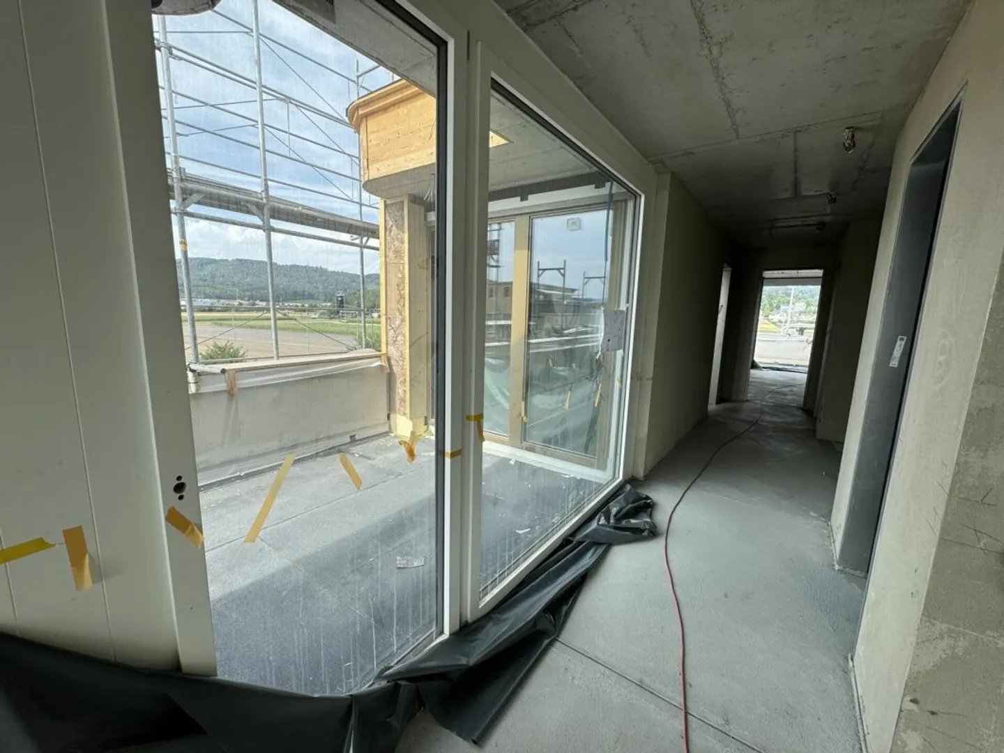 Bald bezugsbereit -exklusive 3.5-Zimmer Attika-Wohnung mit 158m2 Terrasse - Photo 13 sur 13