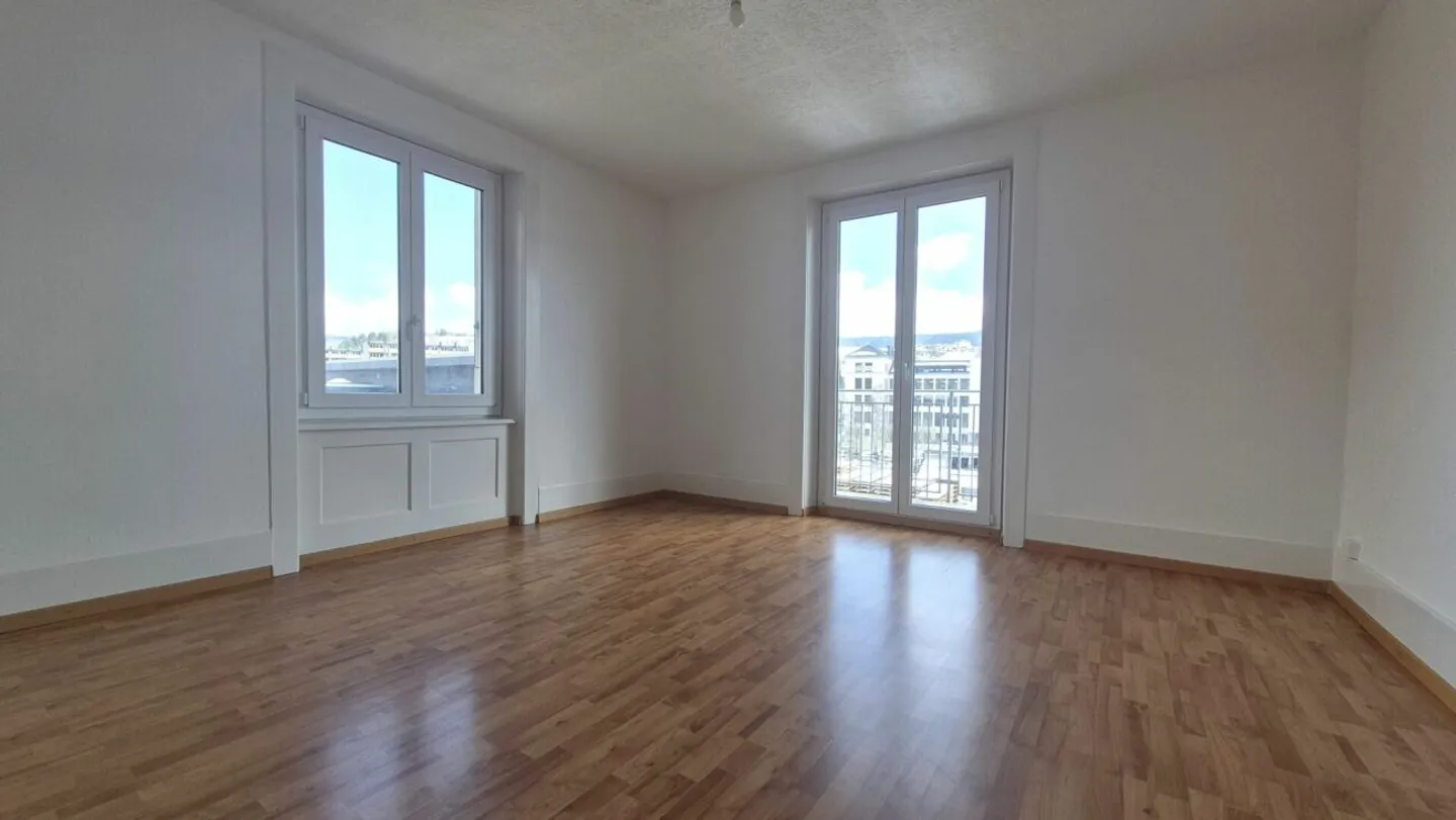 Appartamento di 3 stanze con balcone a Locle - Foto 4 di 8