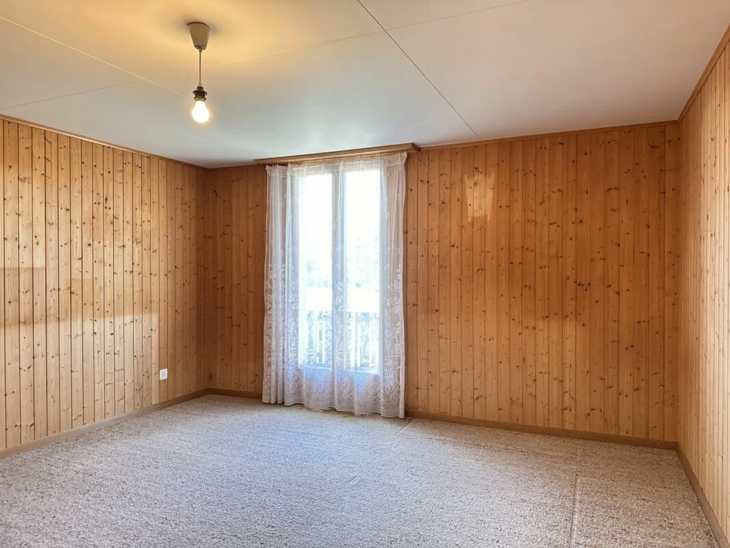 Casa unifamiliare di 5 stanze, da ristrutturare, con potenziale e riserva di terreno - Foto 8 di 13
