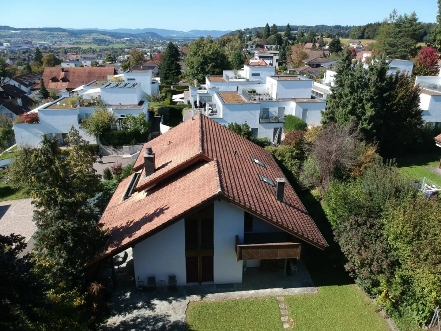 Maison individuelle avec caractère et vue panoramique - Photo 3 sur 13