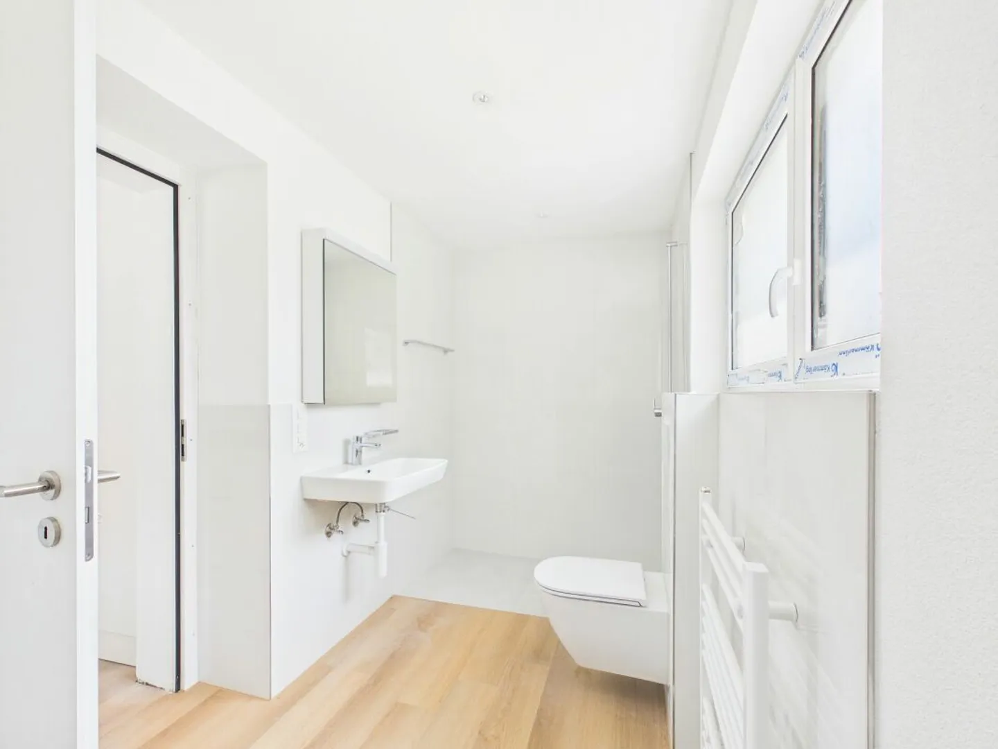 First occupancy: Completely renovated 4.5-room single-family house with large garden &amp; plenty of space - Photo 11 of 13