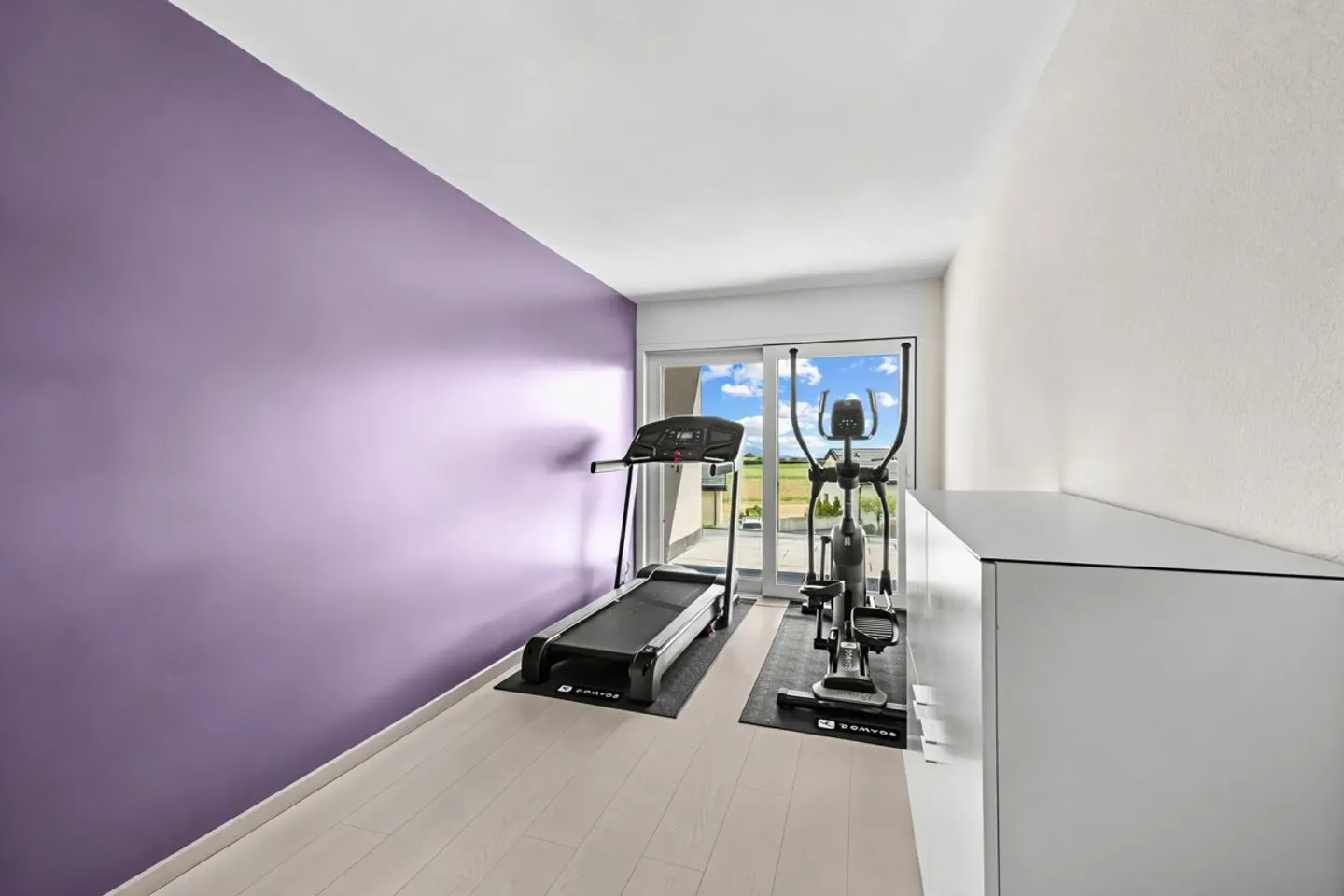 Contemporary villa with panoramic view of Lake Geneva and the Alps - Photo 12 of 13