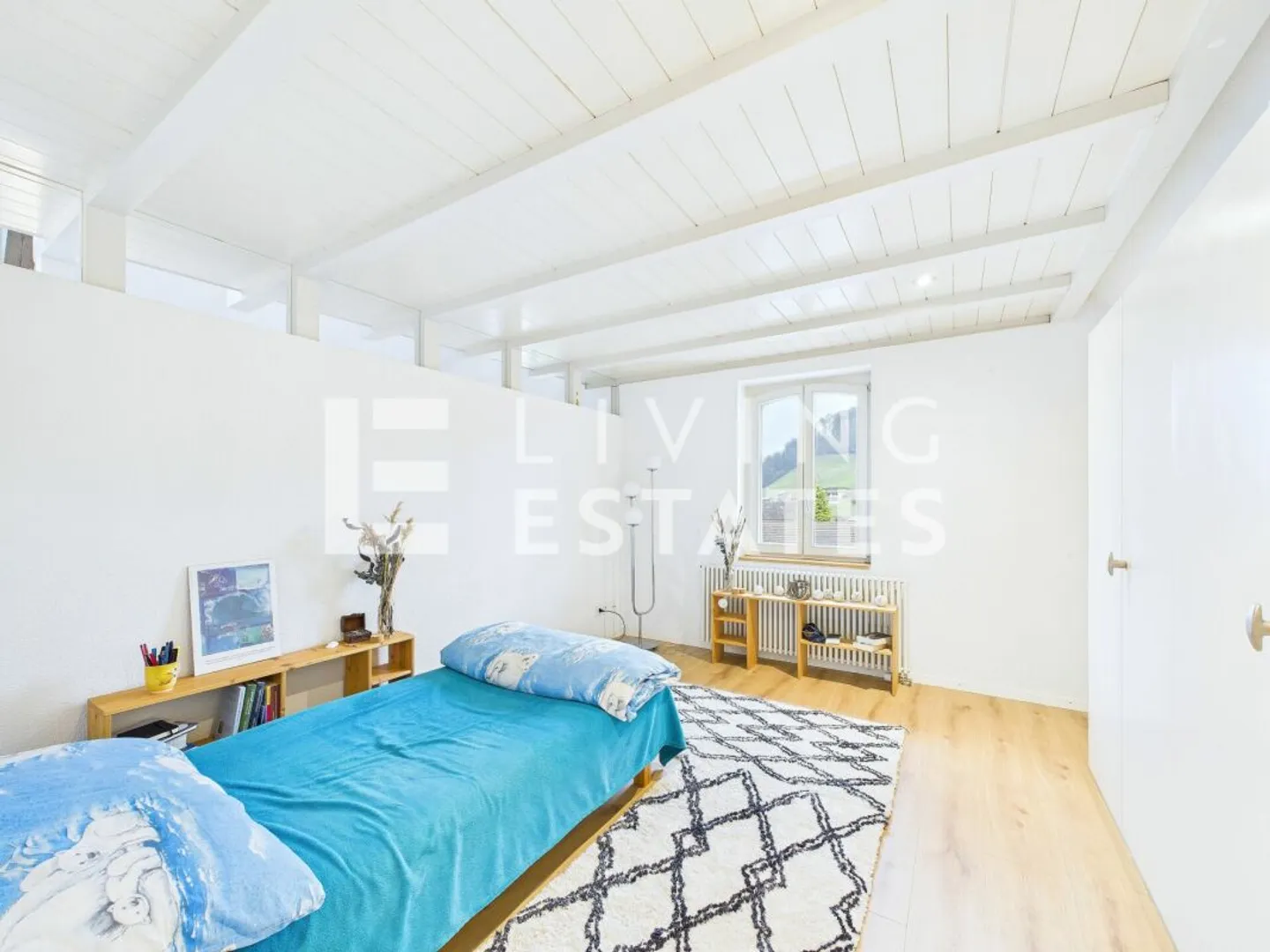 VIVRE SUR DEUX ÉTAGES - LUMIÈRE, CHARME &amp; VUE - Photo 8 sur 13