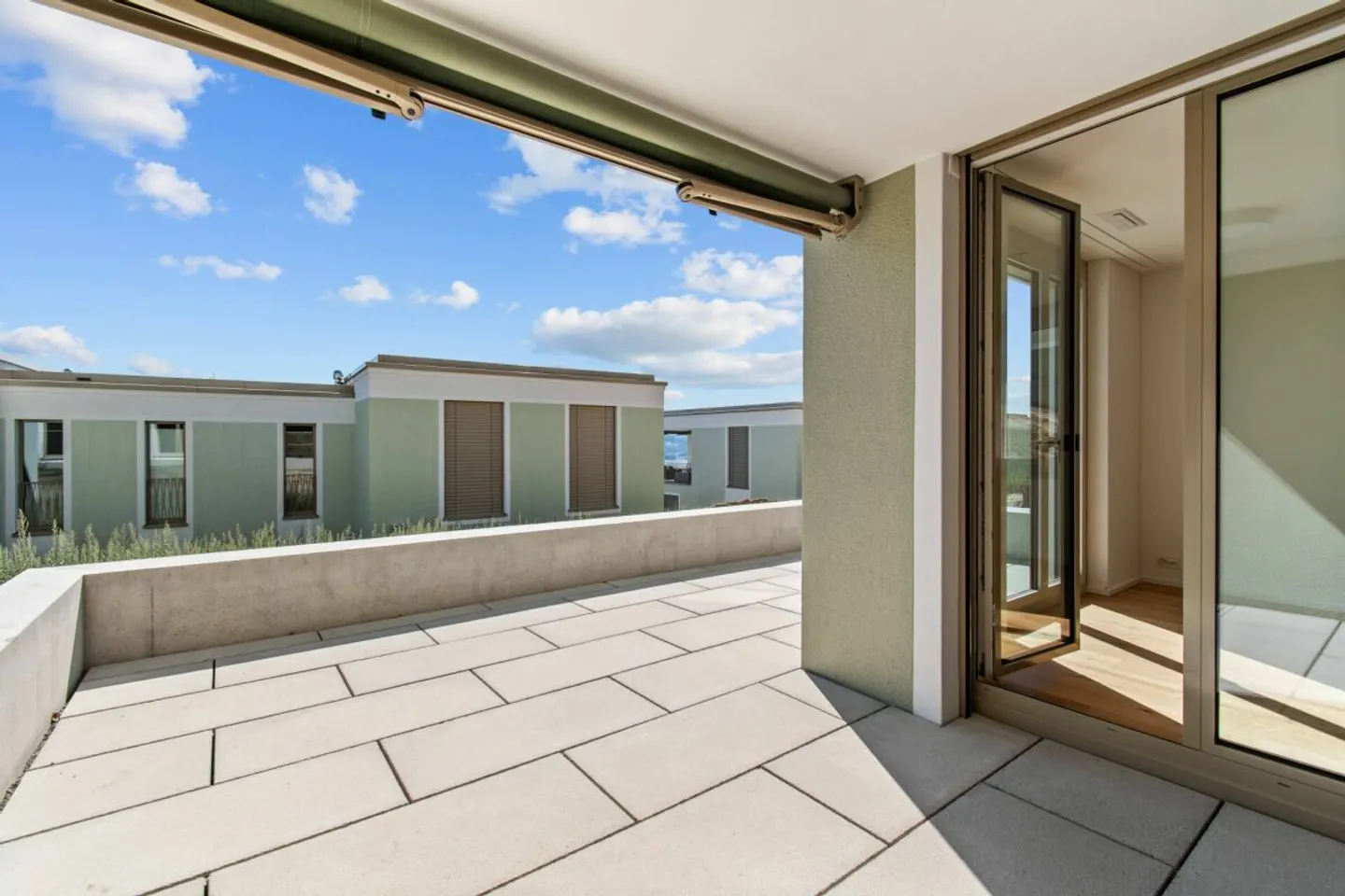 TILIA | Appartamento giardino 4.5 locali con vista parziale sul lago - D001 - Foto 9 di 13