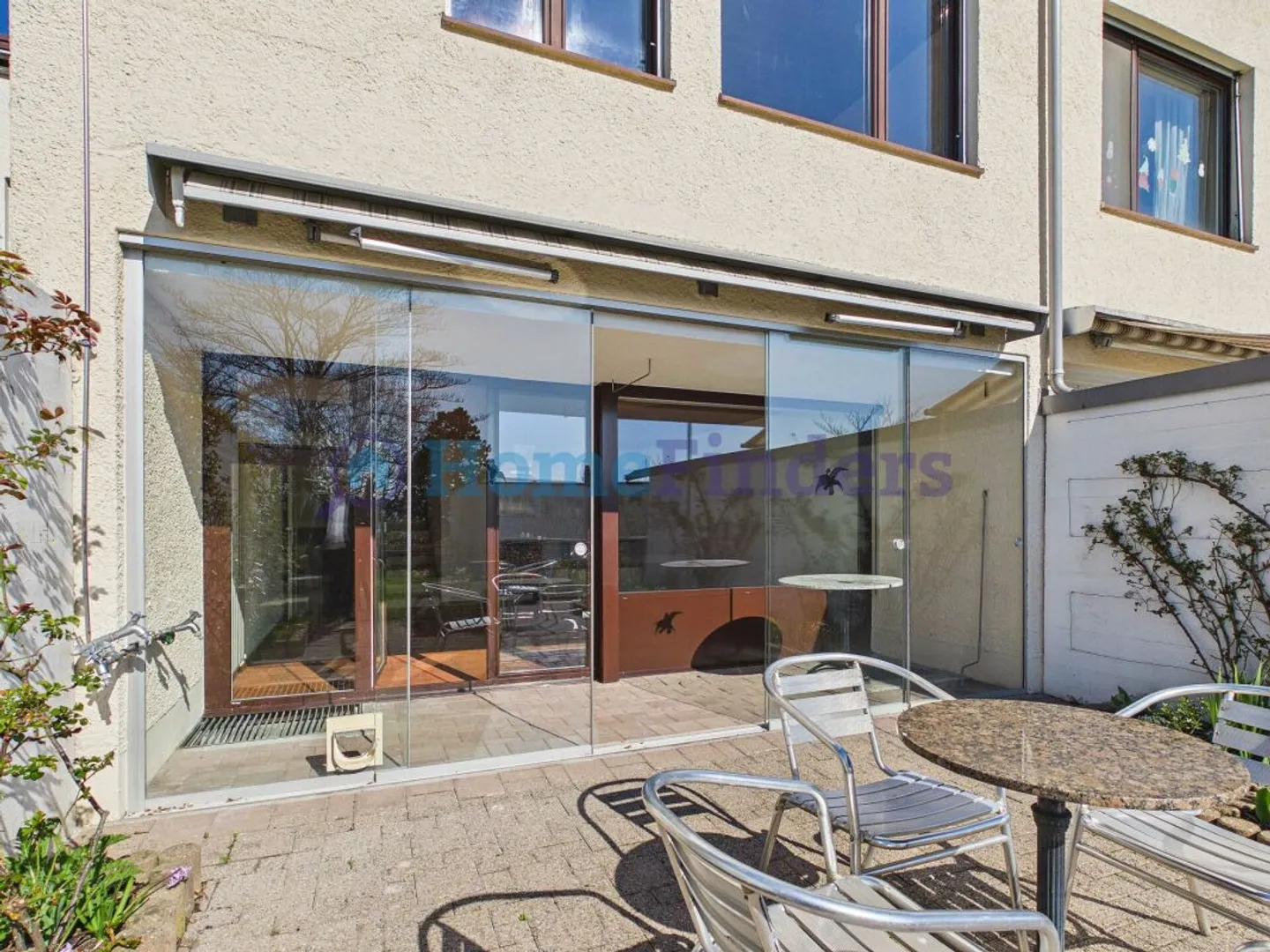 Charming House with Garden & Mountain View - Photo 3 of 12