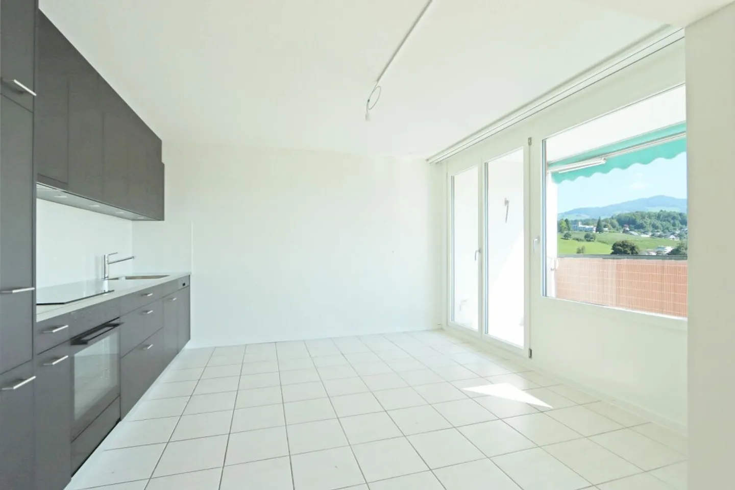 Charmante Wohnung mit Aussicht - Foto 1 von 10