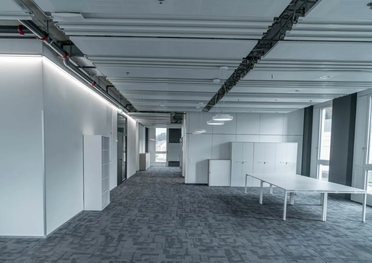 Moderne Büroflächen in Unterkulm - Foto 2 von 13