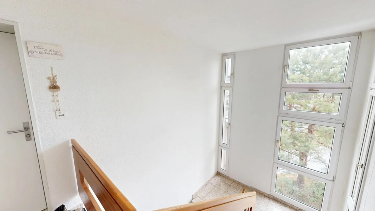 Appartamento attraente di 4,5 stanze con balcone e garage sotterraneo - Foto 13 di 13