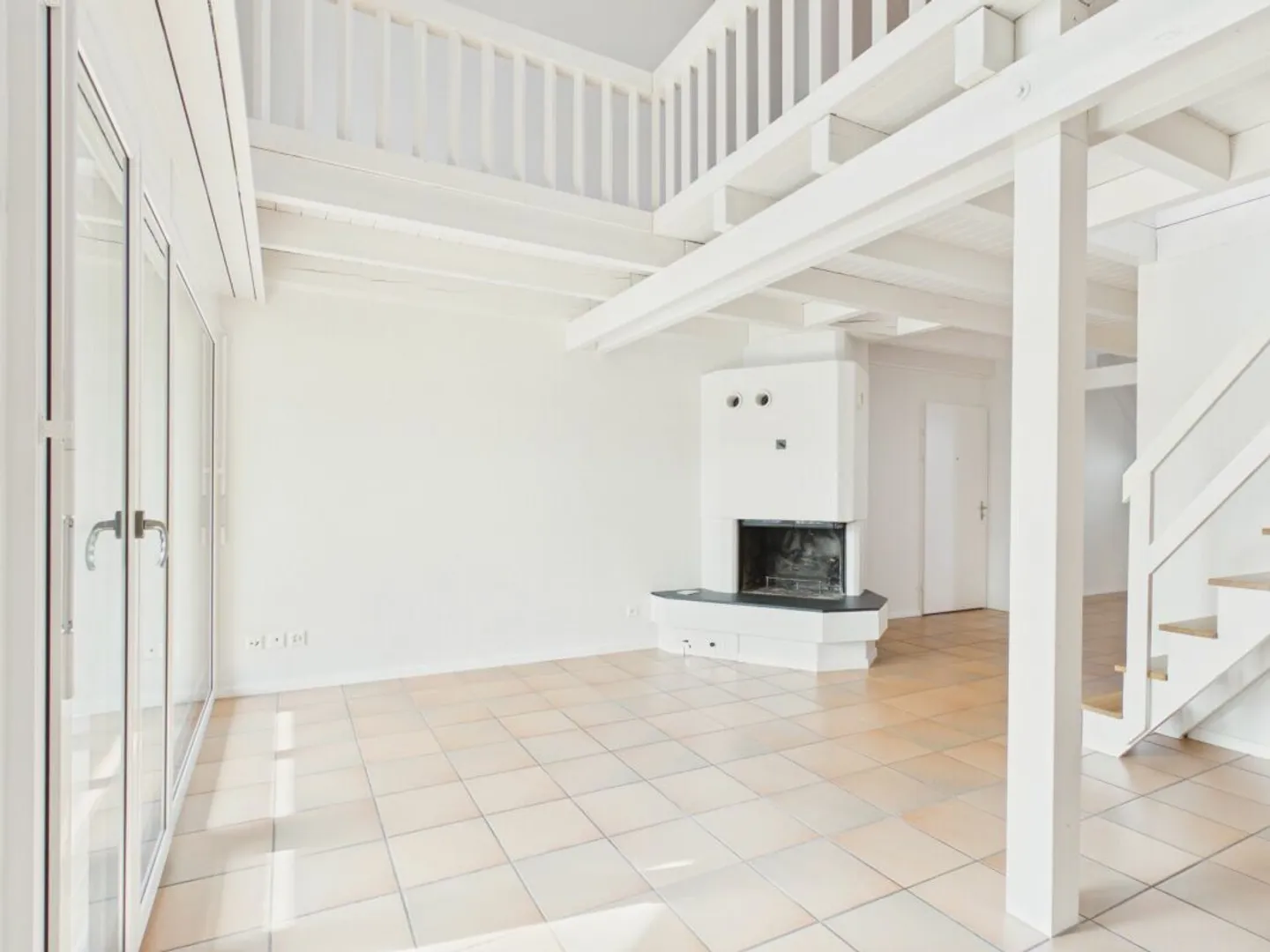 Dreamlike Maisonette Apartment in Lupfig with Modern Renovation - Photo 3 of 13