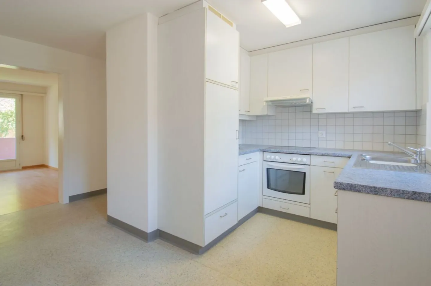 Appartement 4 1/2 pièces idéal pour jeune famille - Photo 2 sur 8