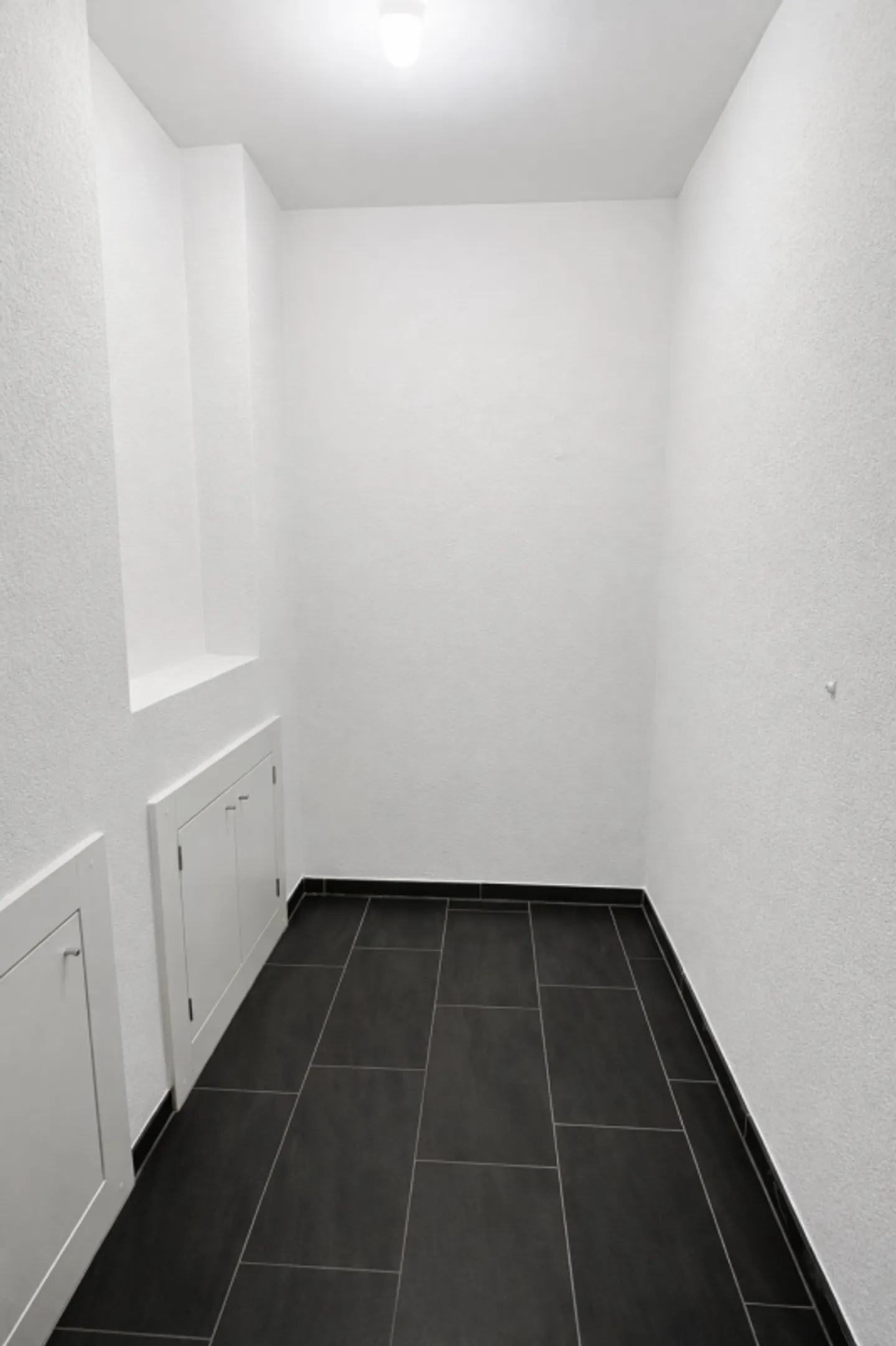 Beautiful, modern 3.5 room apartment ideal for commuters - Photo 8 of 9