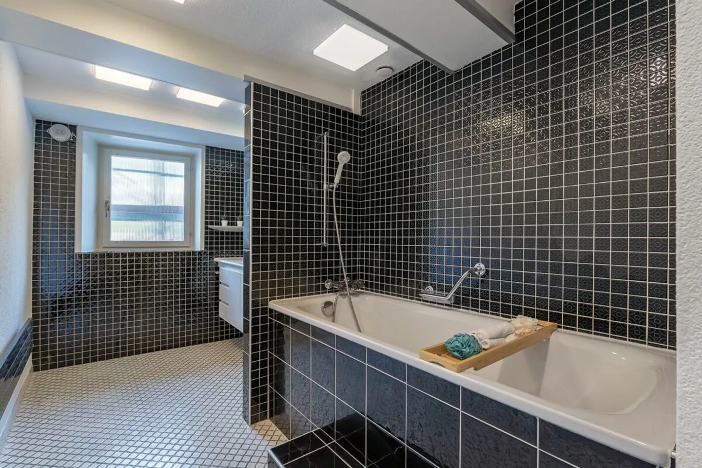 Möbliertes Zimmer in Brugg - Foto 4 von 10