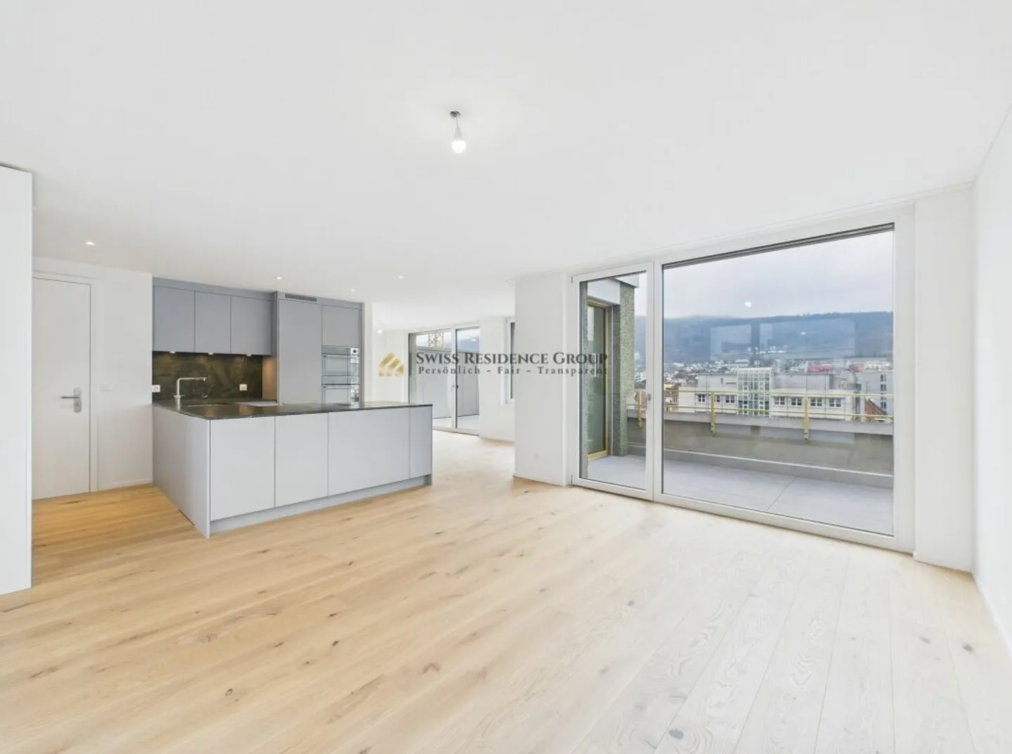 Exclusive Penthouse Apartment in Zurich Albisrieden - First Rental - Photo 1 of 13
