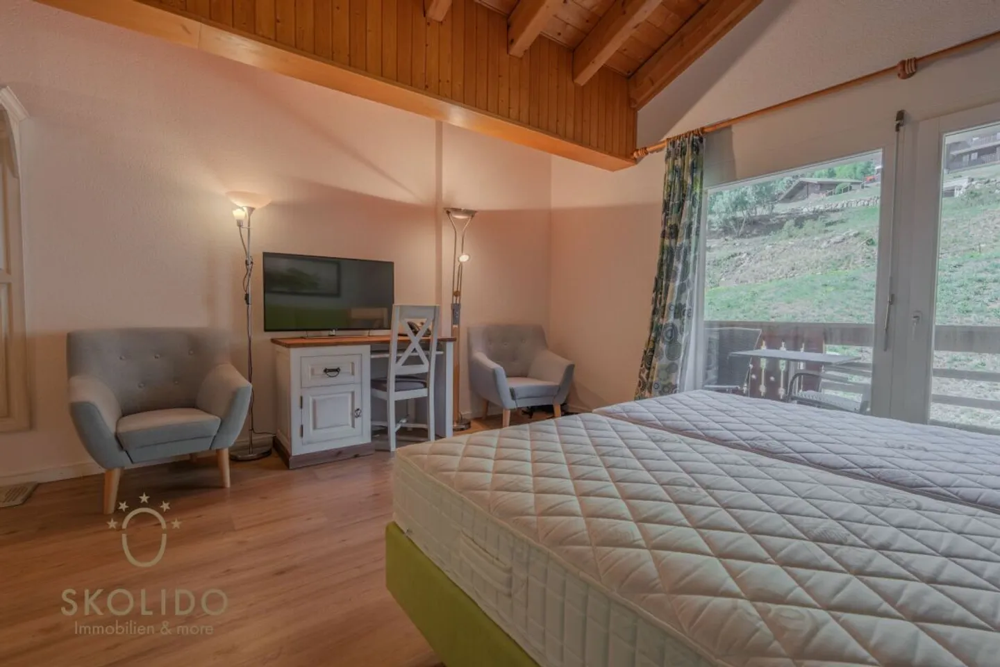 Charmantes Studio mit Balkon - Foto 1 di 13