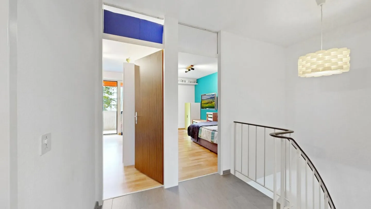 Modern Maisonette Garden Apartment with Parking Space - Photo 8 of 13