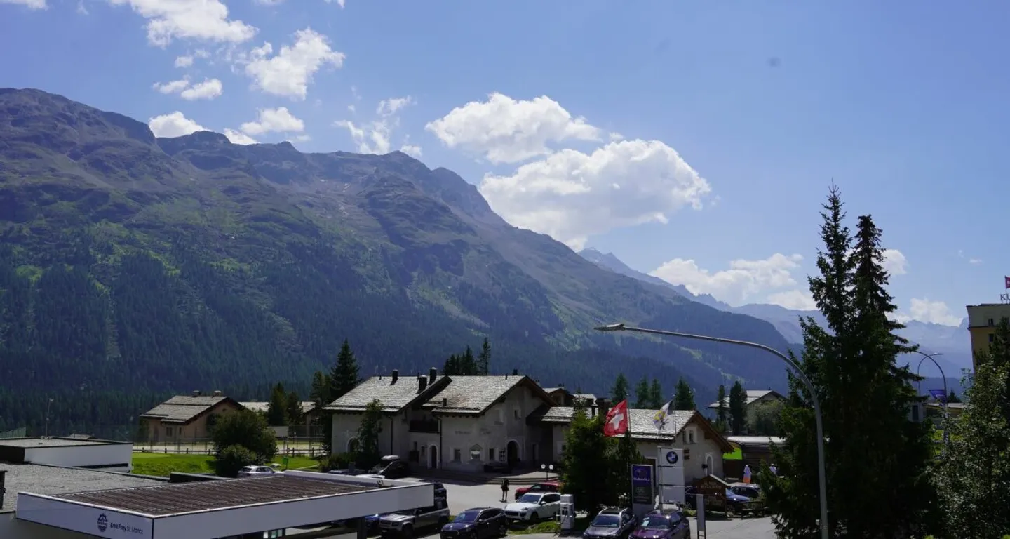 Sonnige Wohnung mit Aussicht - Foto 1 von 10