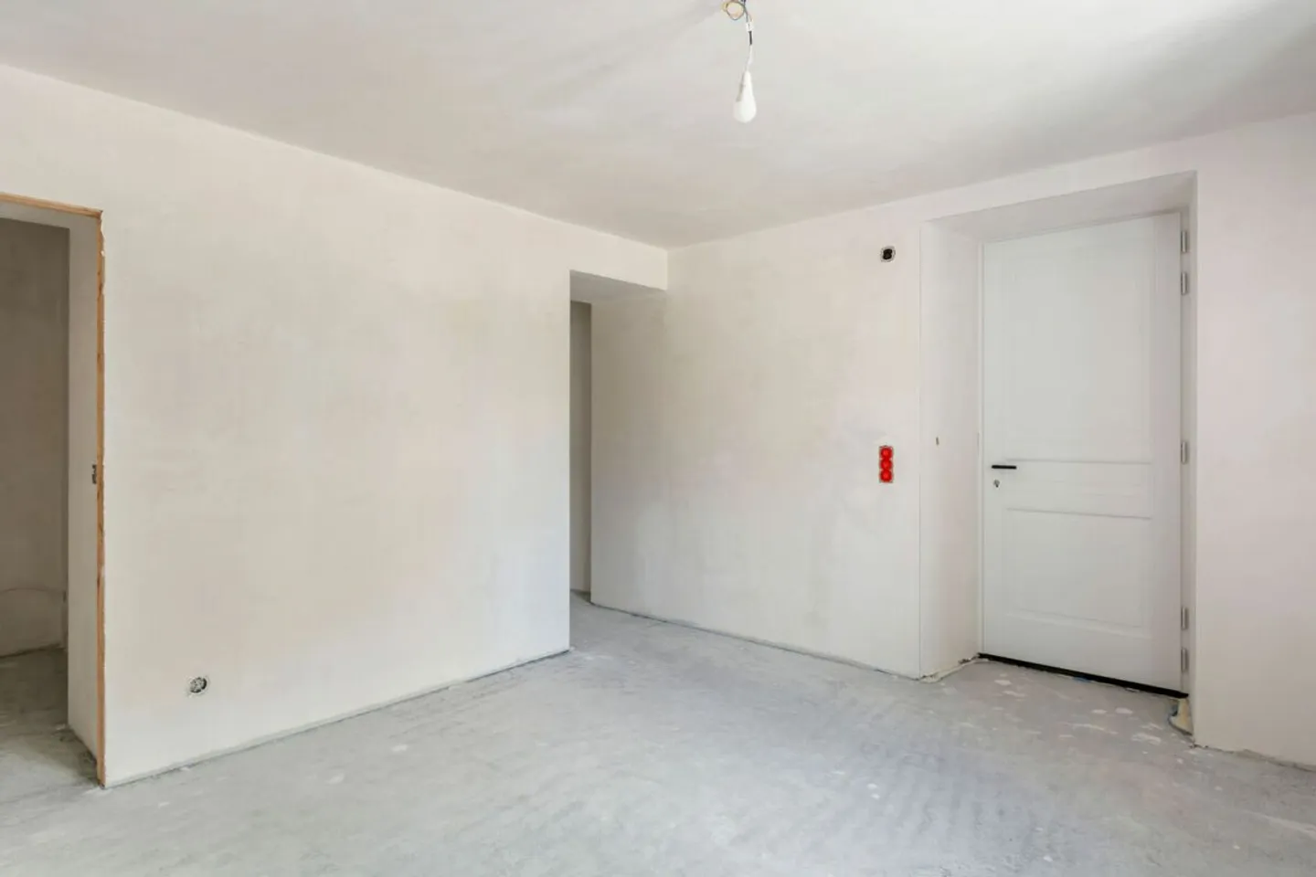 Renovated Master House - Photo 12 of 13